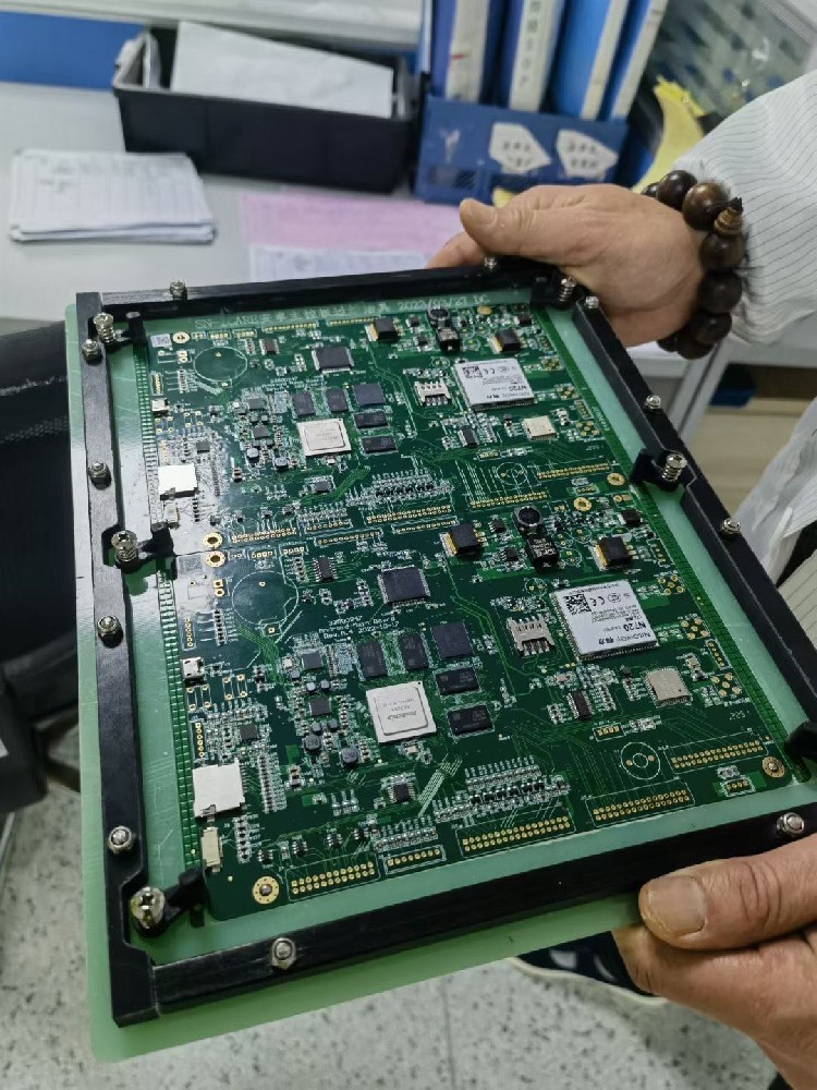 what is pcb assembly china.jpg